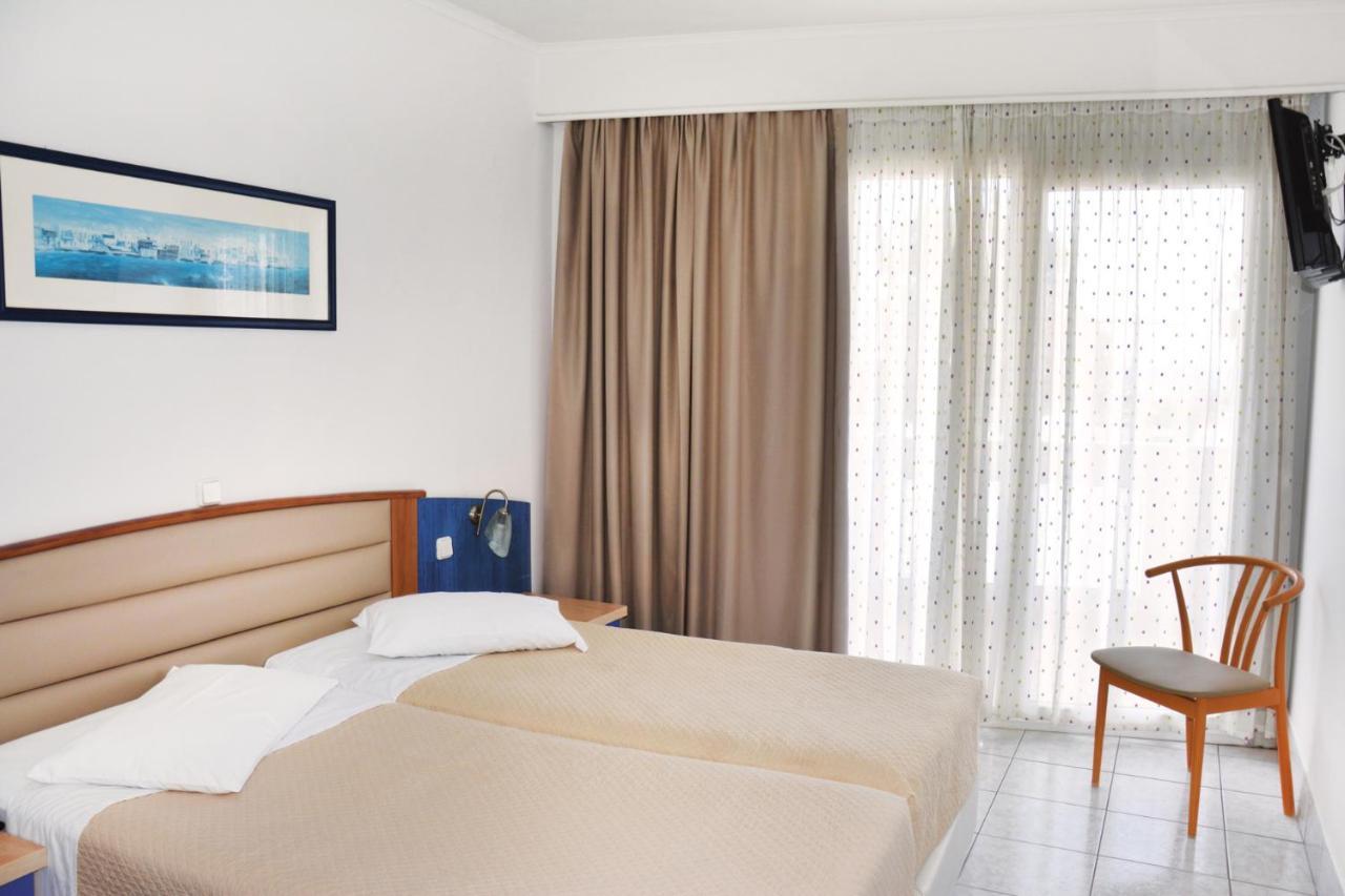 Kosta Palace 4*