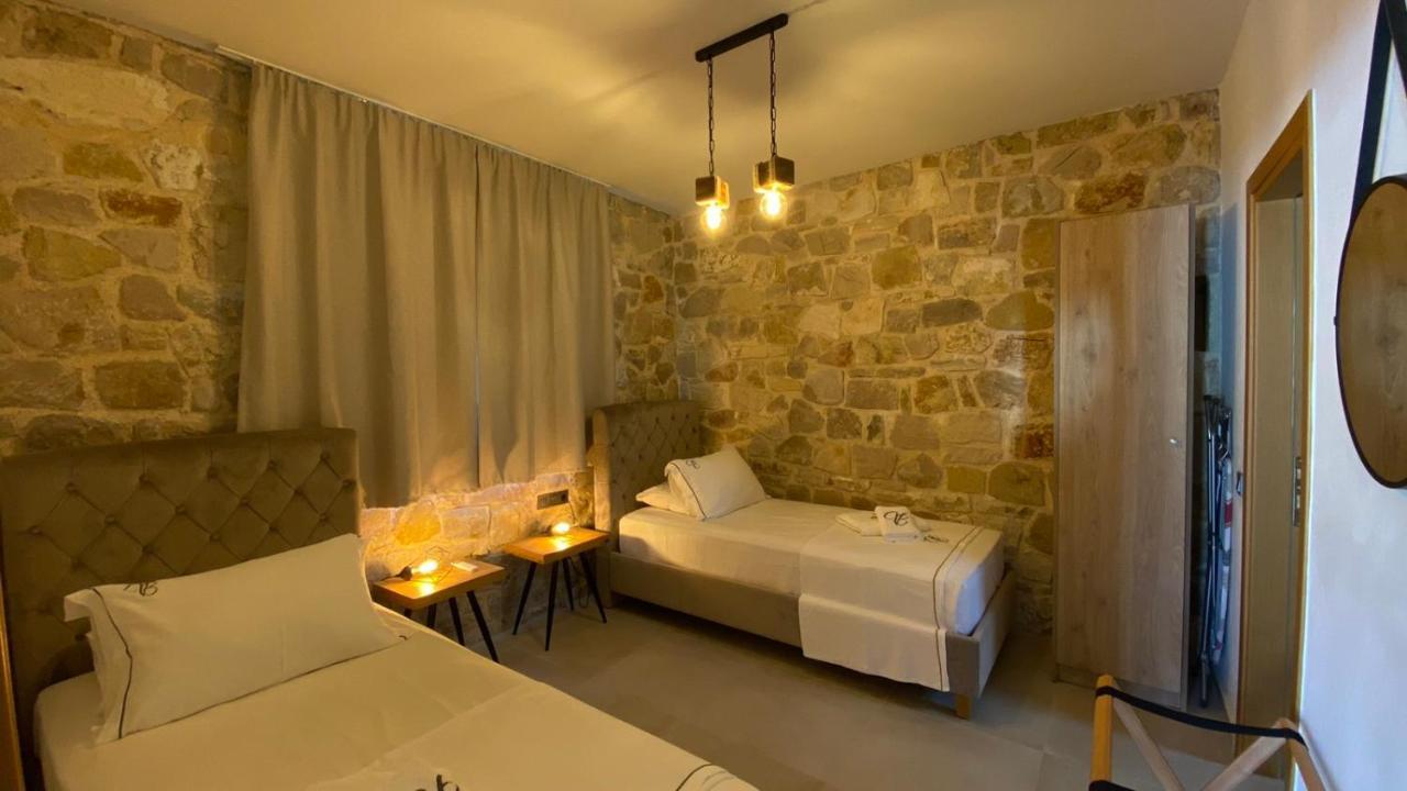 Balatsouras Villa *