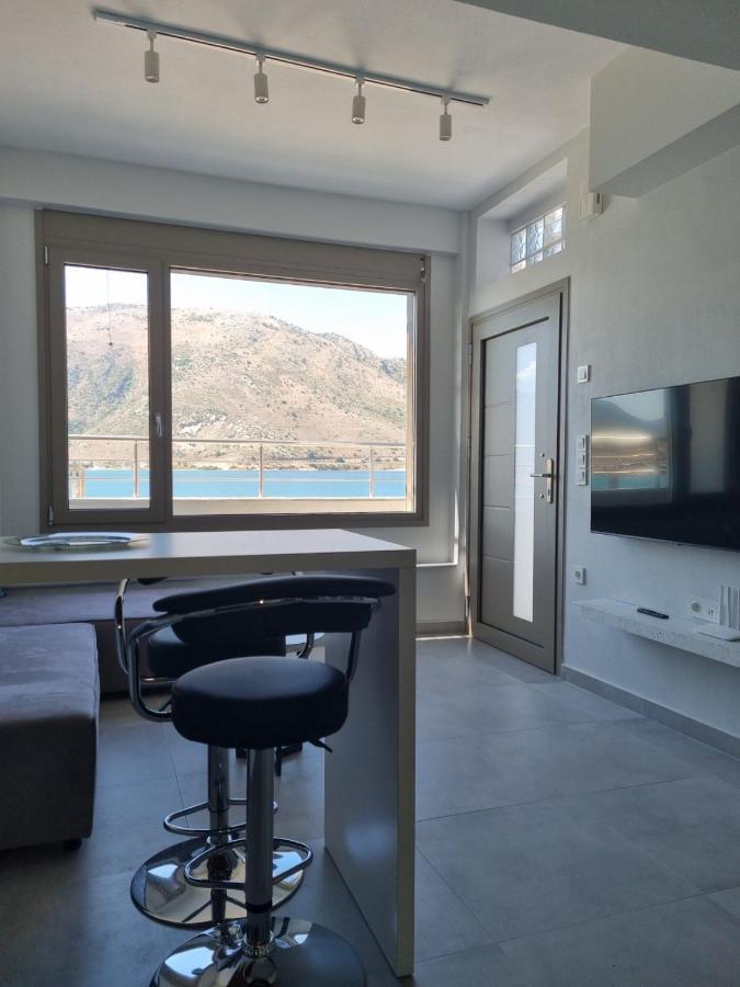 Apartment Ocean Views Plataria