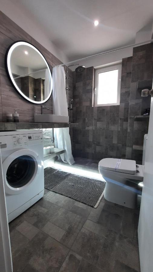 Glyfada Vacation Apt Apartment