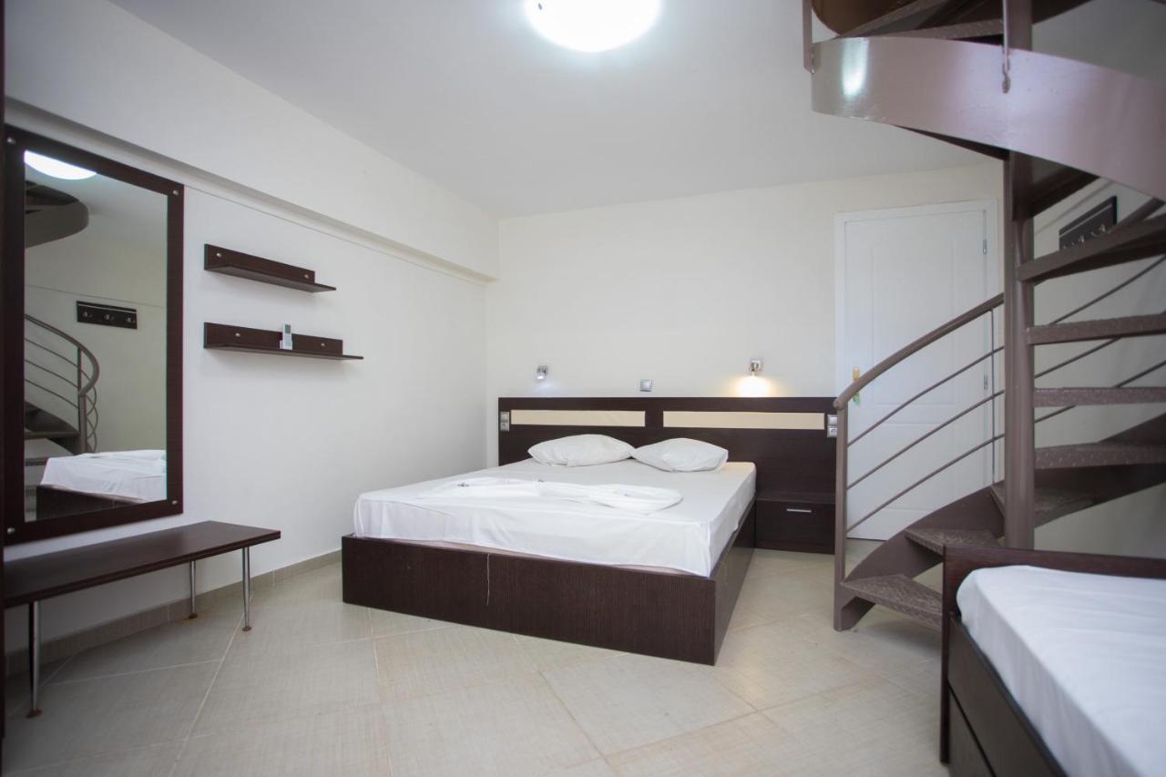 Apartment Villa Amalia Sun Beach Nea Vrasna