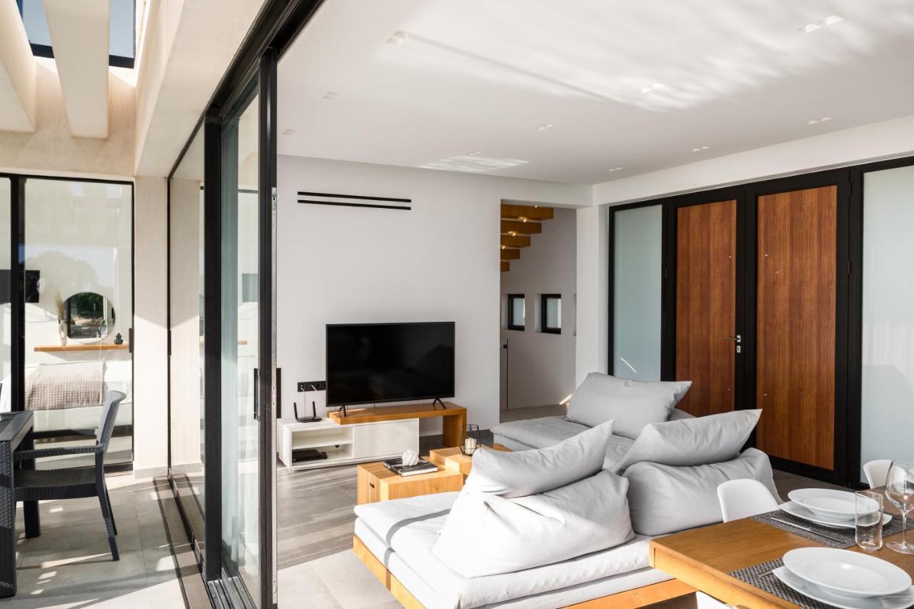 Afroditi, Corfu Villa
