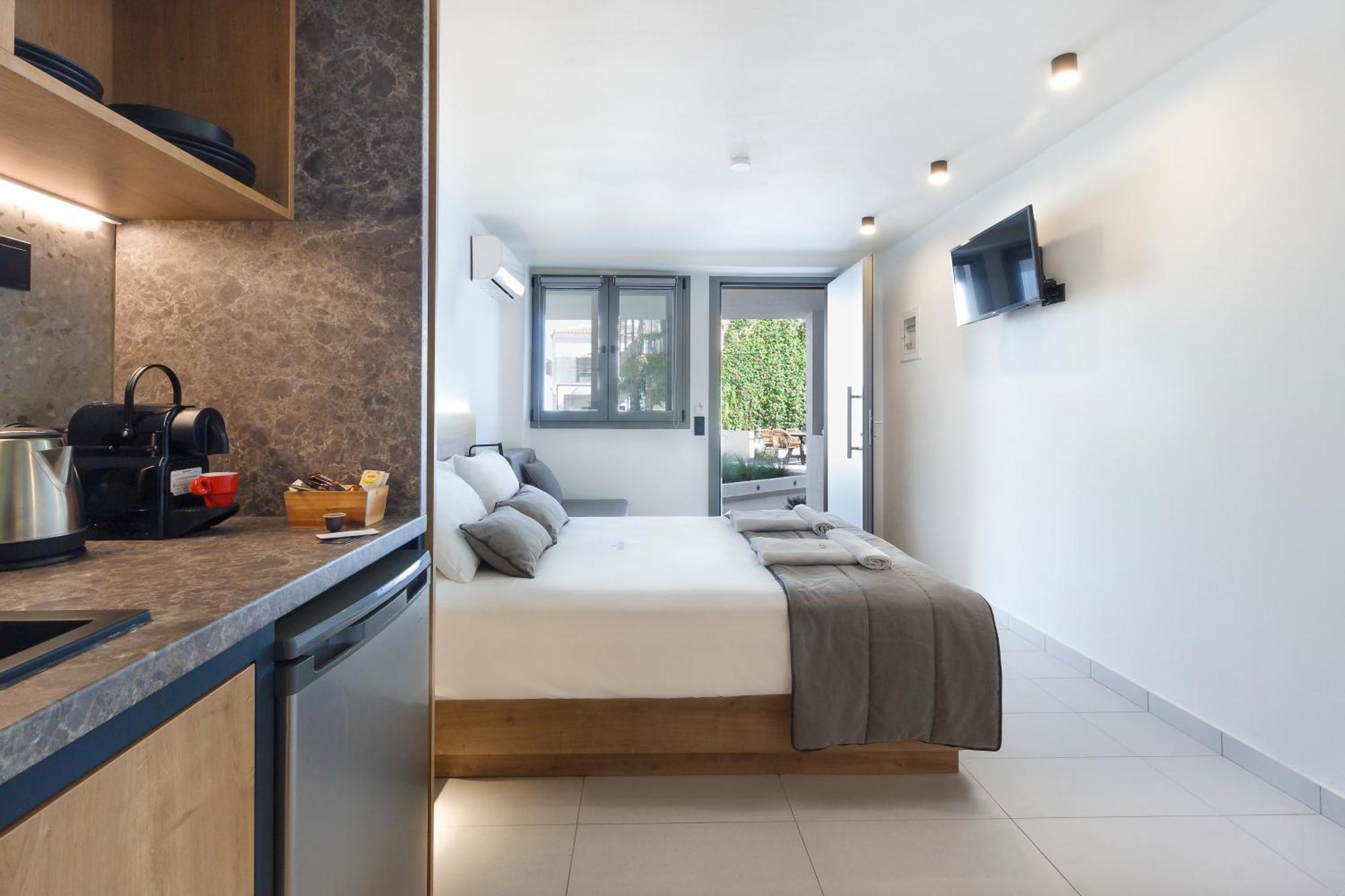 Araliki Apartment *