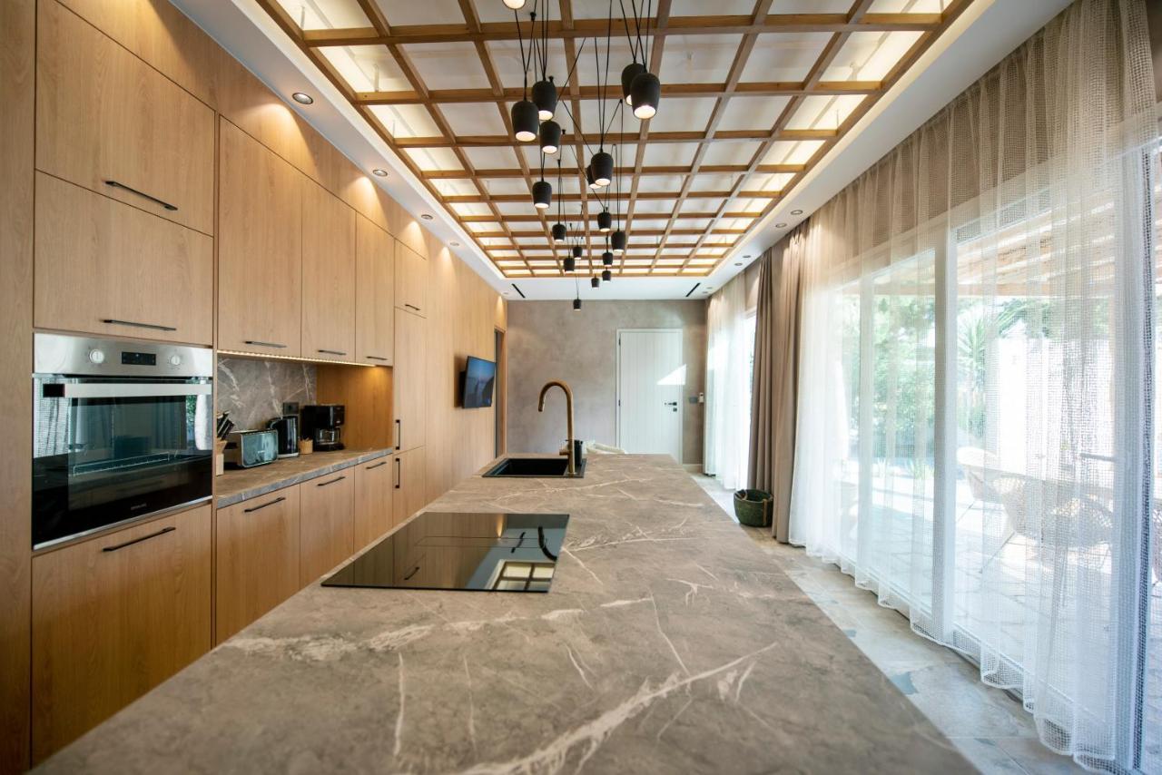 Kostantakis Pool House *