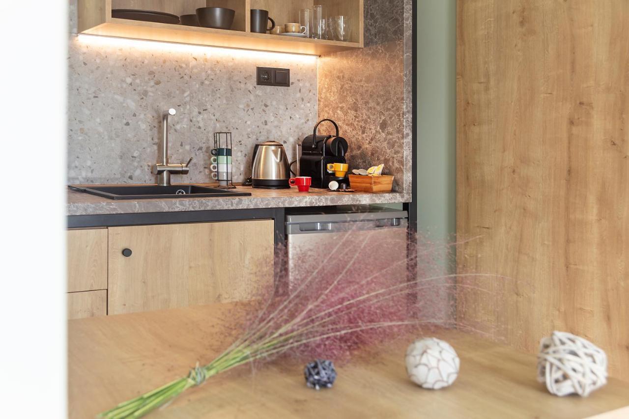 Apartment Araliki *
