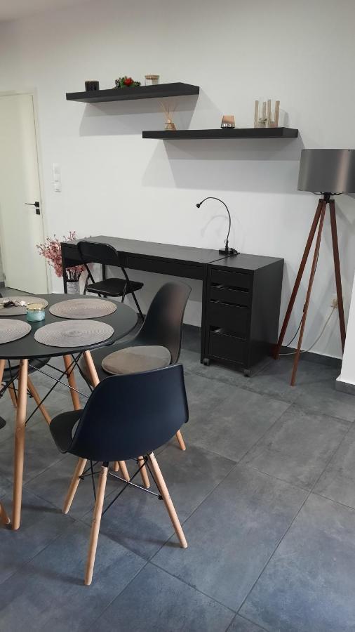 Glyfada Vacation Apt Apartment *