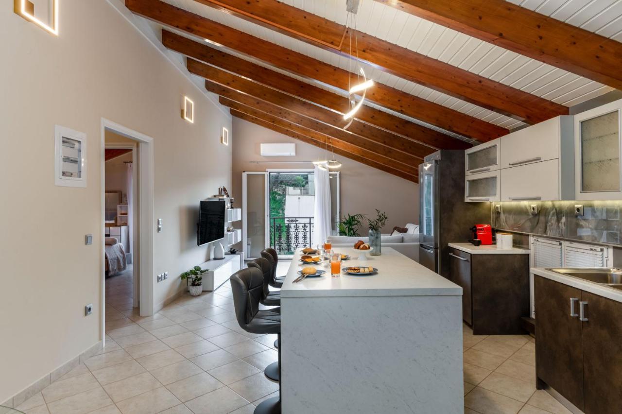 Anesis 2022 Apartment