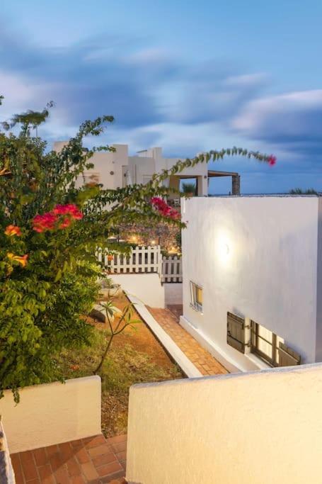 Waterside Escape Holiday home *