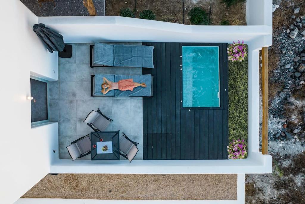 Apartment Divaly - Private Heated Jacuzzi Messaria (Santorini)