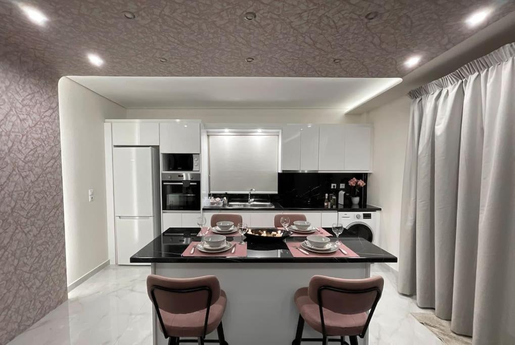 Apartment Seafront Luxury