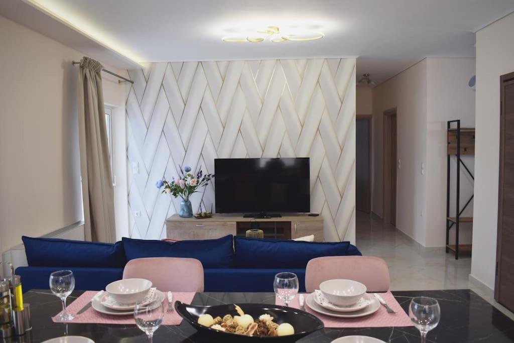Apartment Seafront Luxury