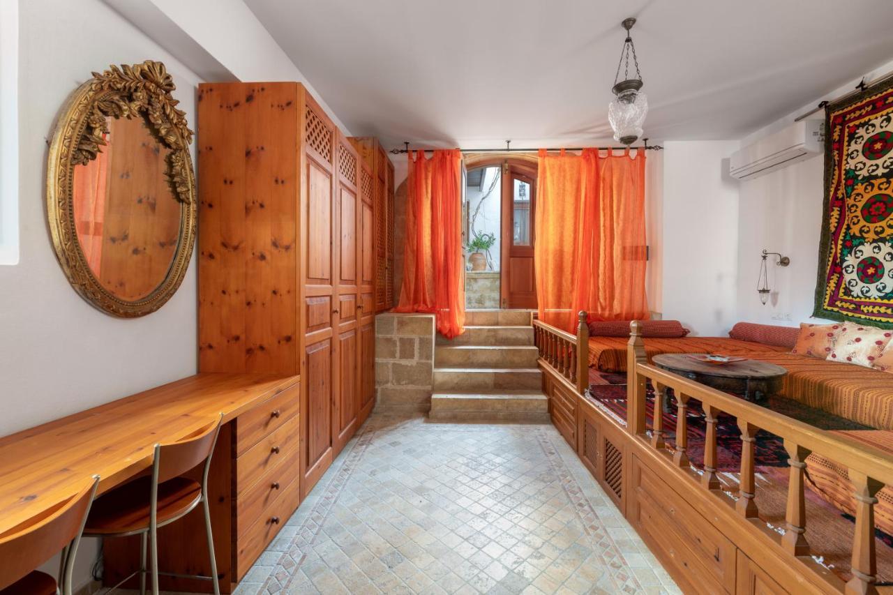 Venetoklis Lindos (Rhodes)