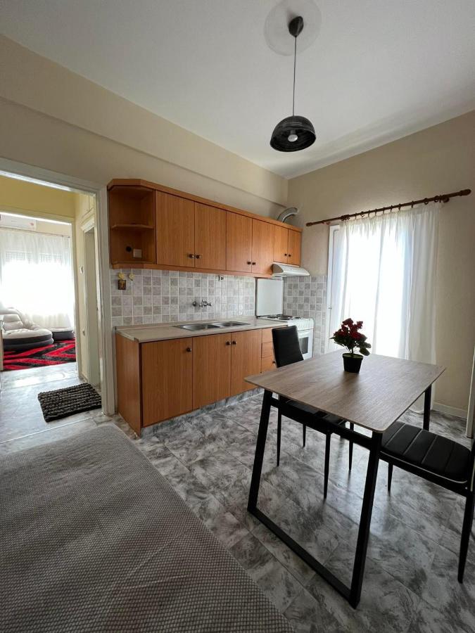 Greekhome Seaside Apartment