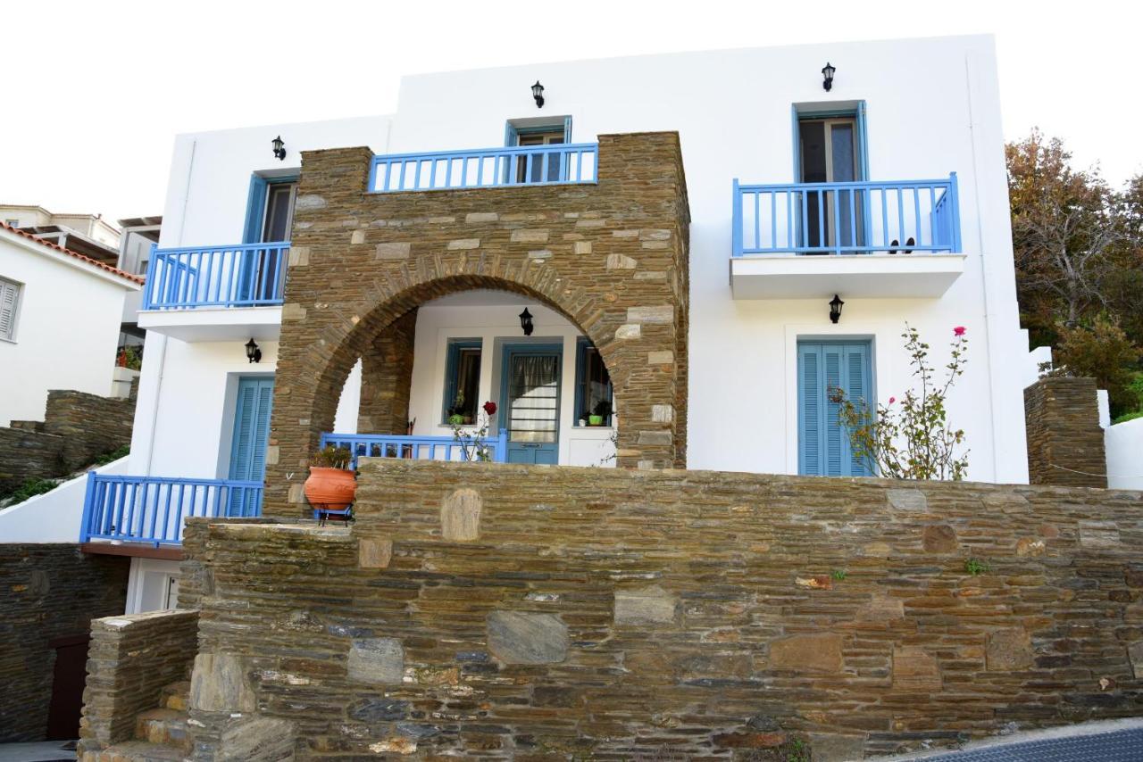 Andros Guesthouses Apartment *