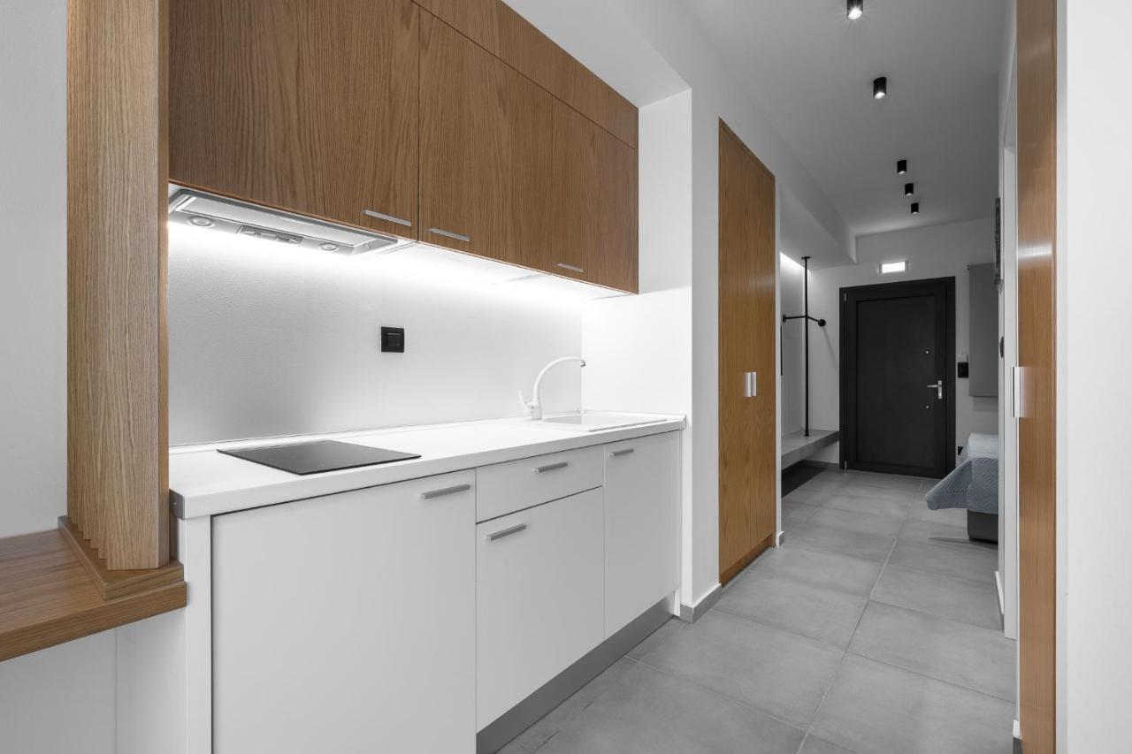 Rothos Luxury