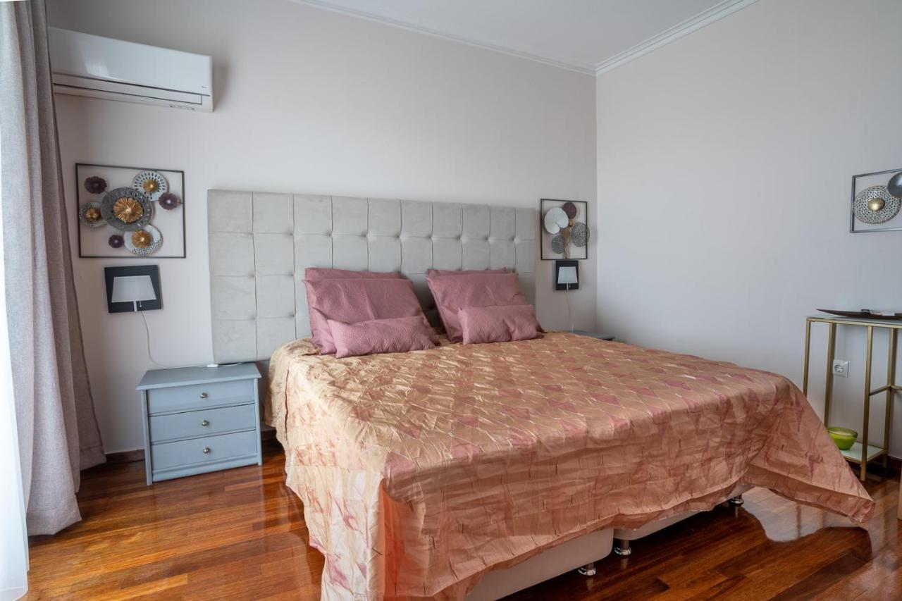 Ioanna's Hellenic Hospitality Hostel Athens