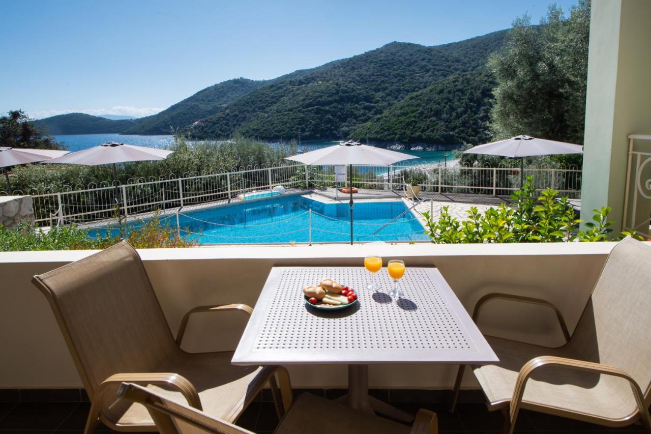 Aparthotel Rouda Village Mikros Gialos