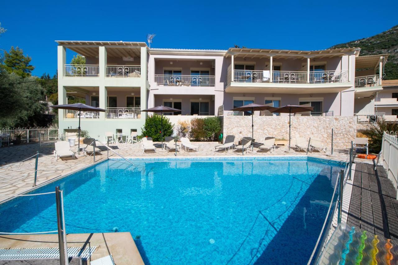 Aparthotel Rouda Village Mikros Gialos