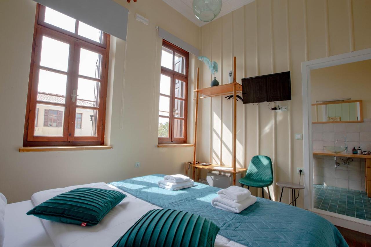 Ruby 'n Emerald Studio's Rethymno (Crete)