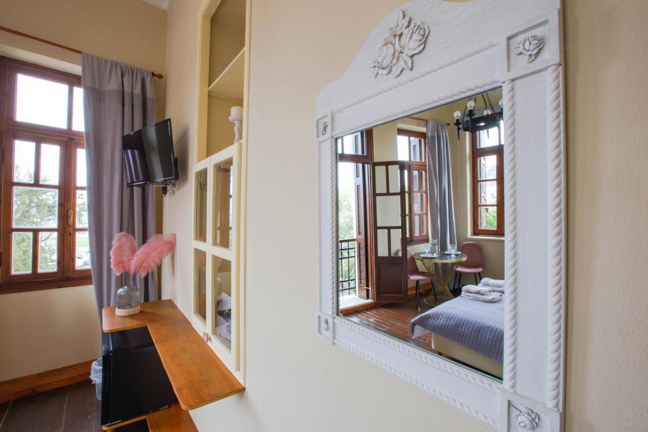 Guest house Ruby 'n Emerald Studio's *