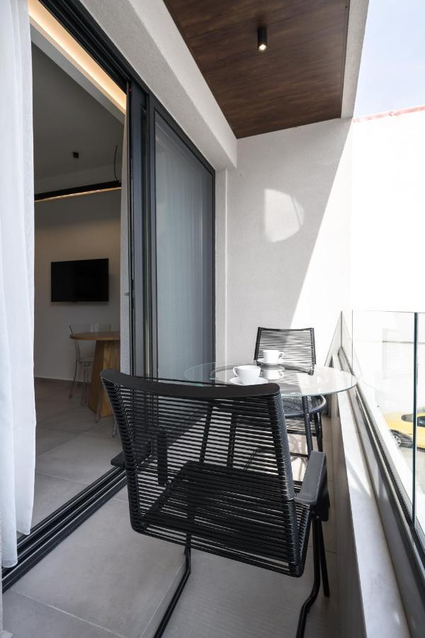 Rothos Luxury *