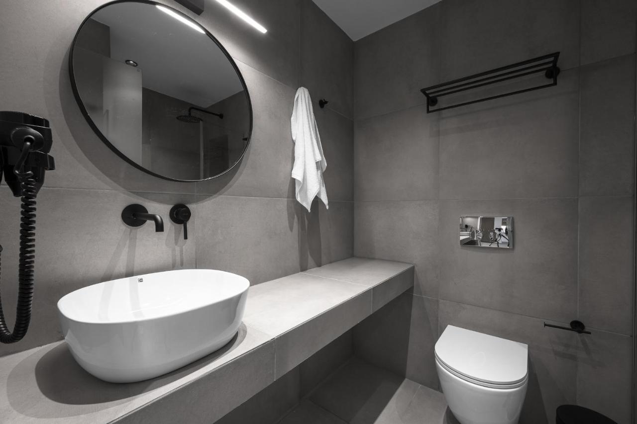 Rothos Luxury Apartment *