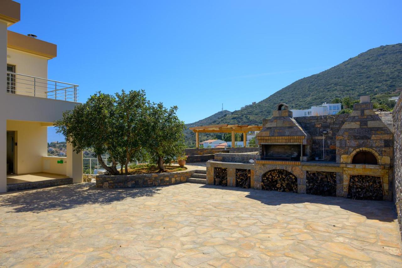 Calypso Villa