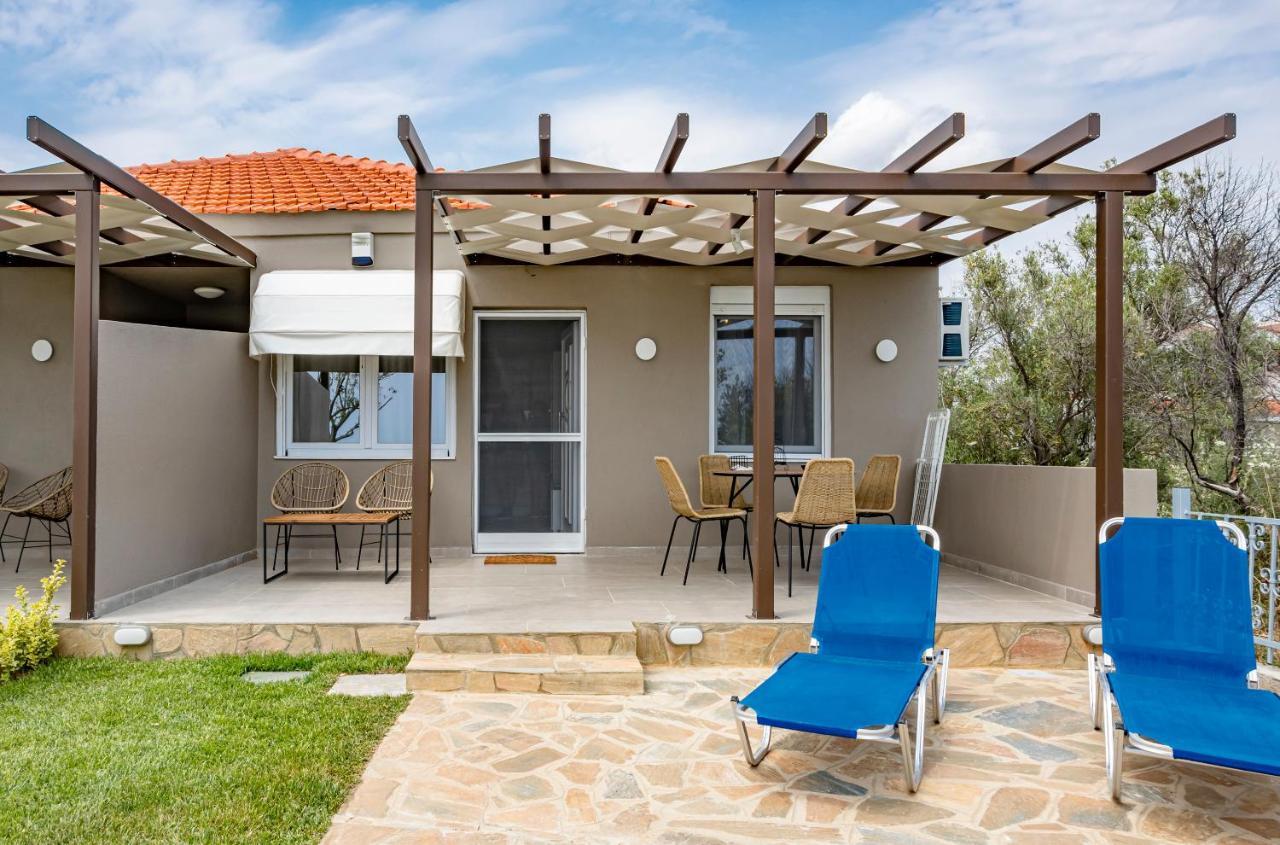 Azzurro Seafront Holiday home