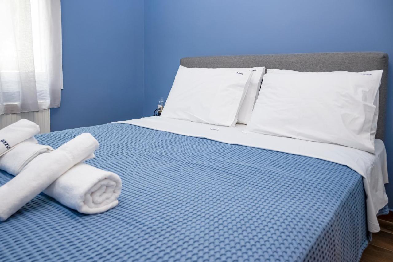 Azzurro Seafront Holiday home