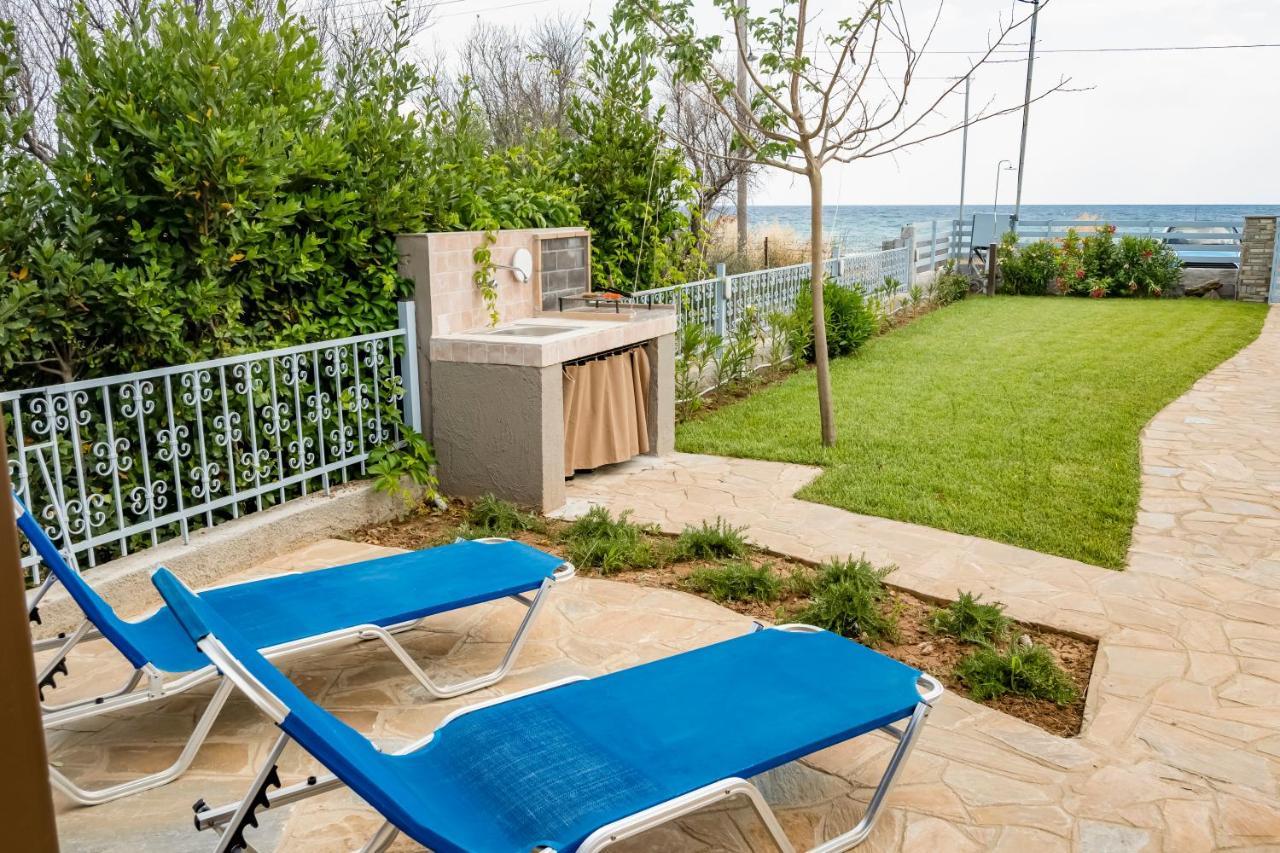 Azzurro Seafront Holiday home Nea Kallikrateia