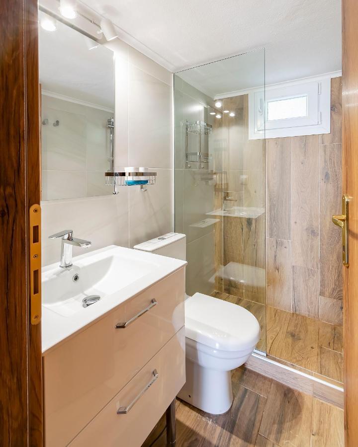 Azzurro Seafront Holiday home Nea Kallikrateia