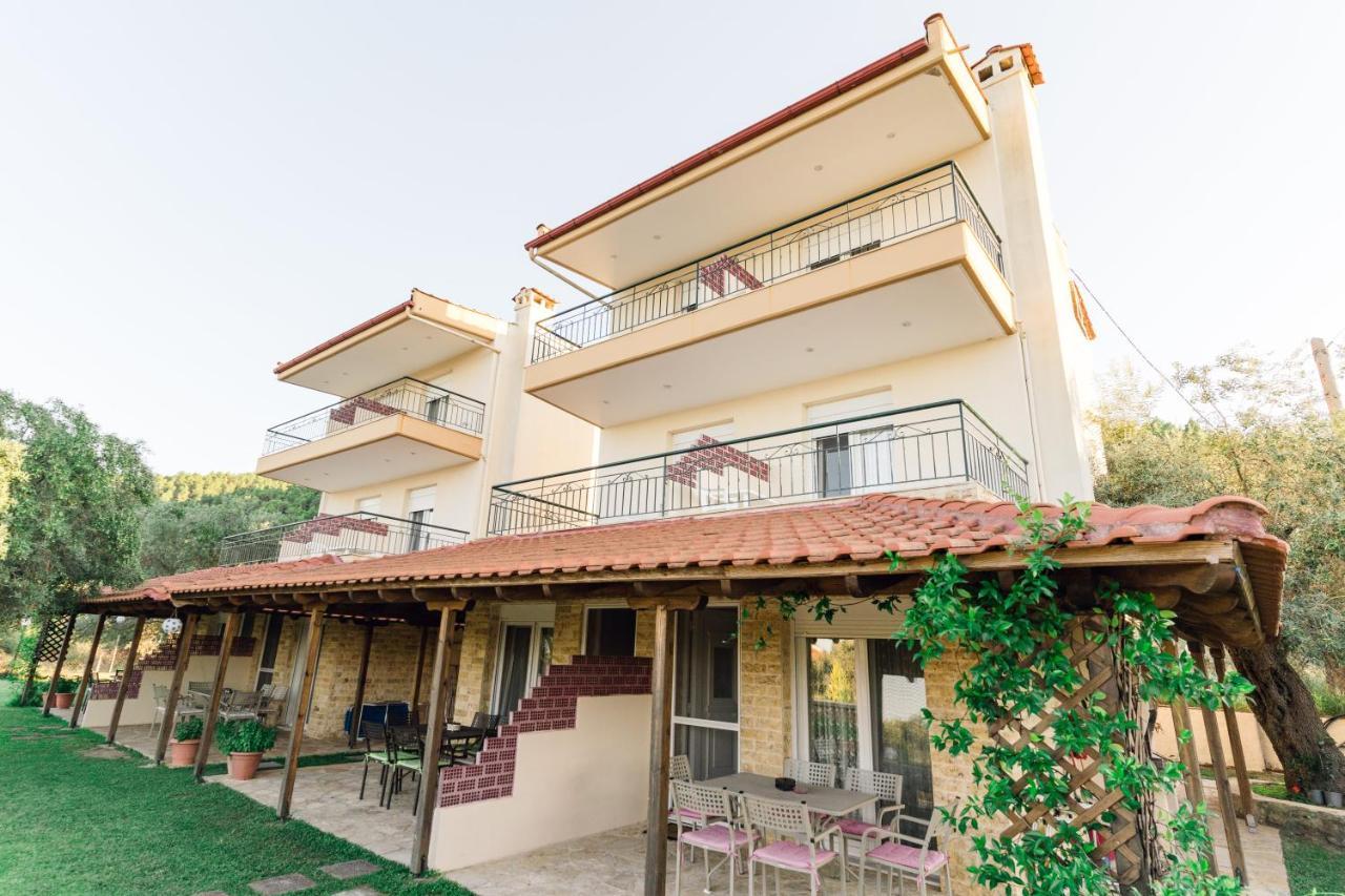 Holiday home Family Vourvourou