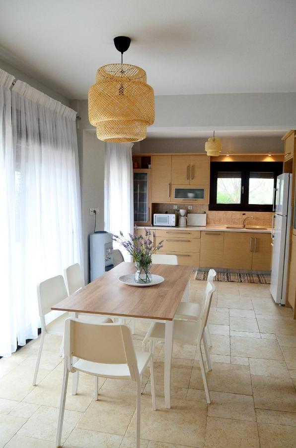 Thea Sea View Detached Villa, * Nikiti (Sithonia)