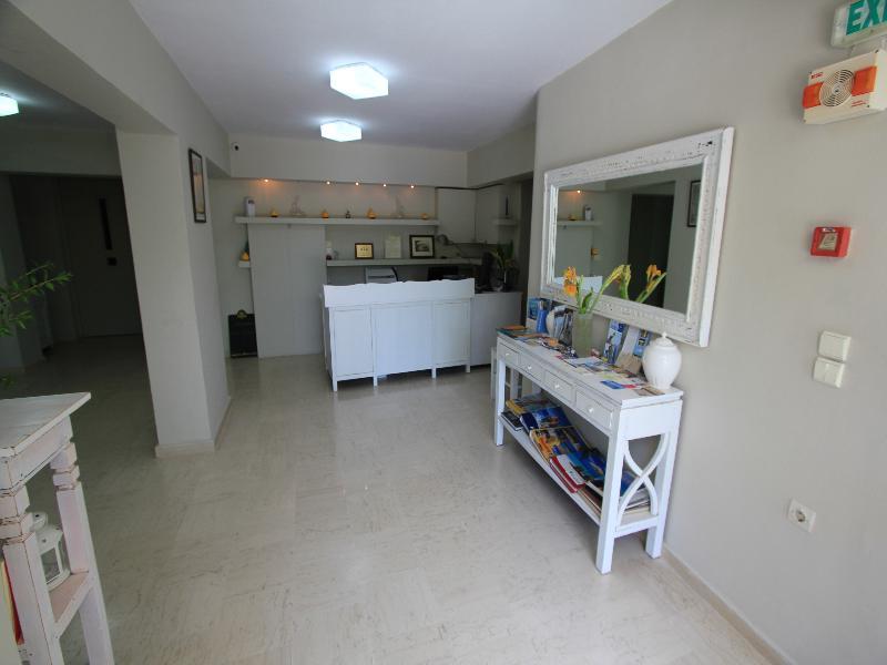Bay Hotel 3*
