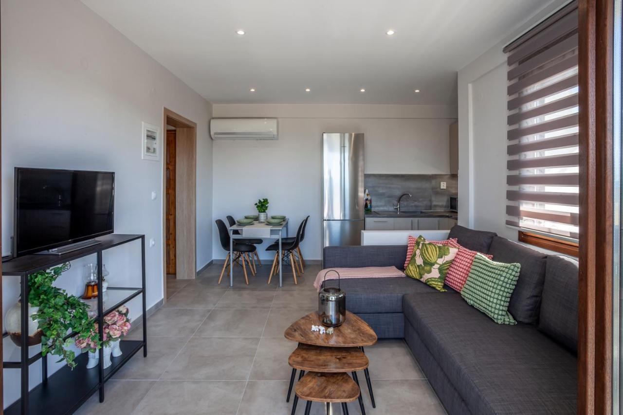 Apartment Lucid Dream Apt. |bozinis Psakoudia