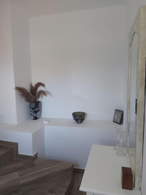 Houlia με δωρεάν χώρο στάθμευσης Stenies