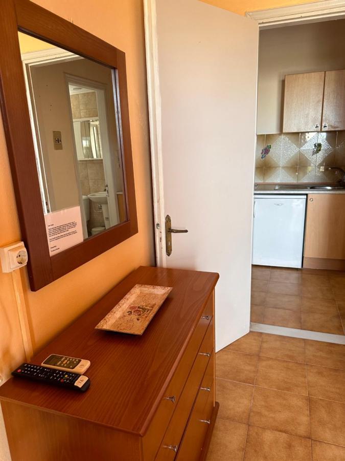 Timotheos Aparthotel 3*