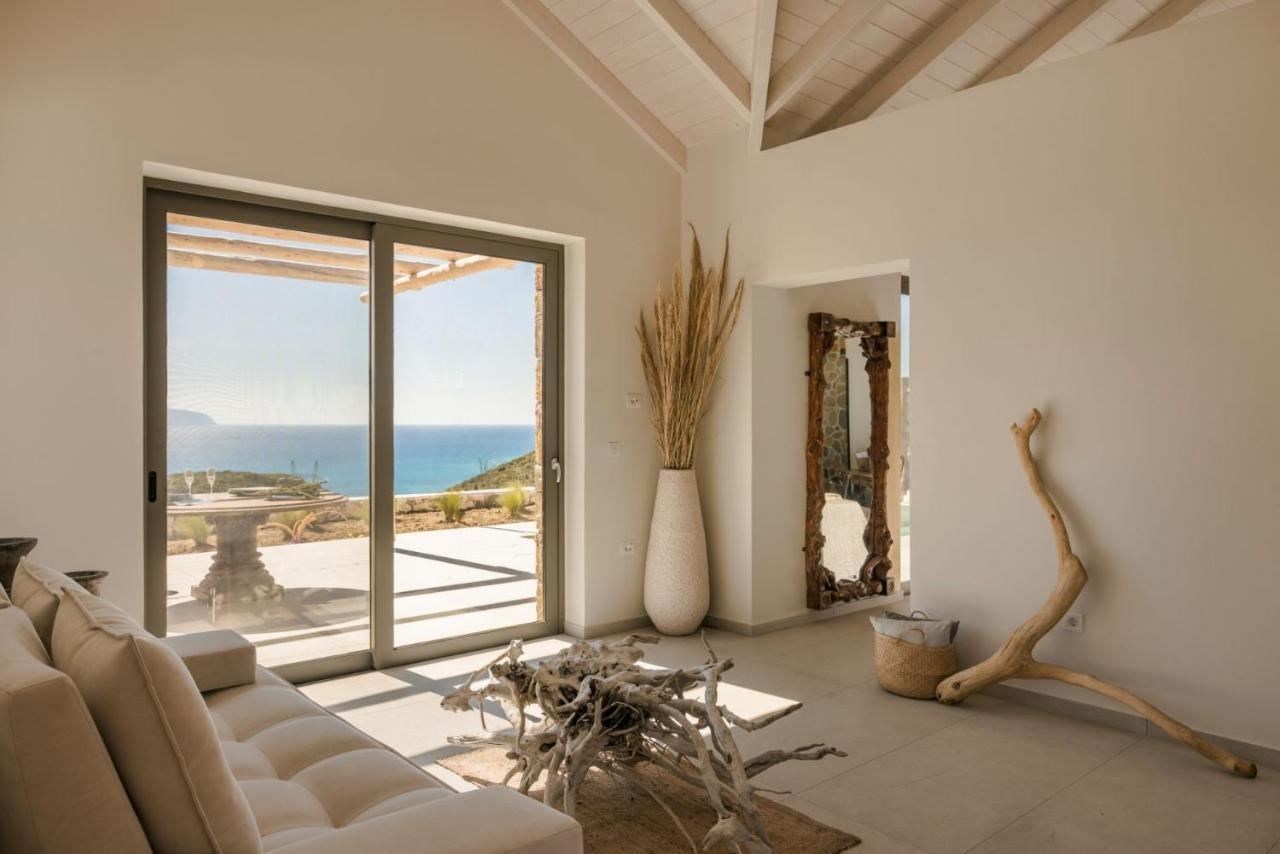 Villa Spathes Kefalonia - Luxury Ratzaklion