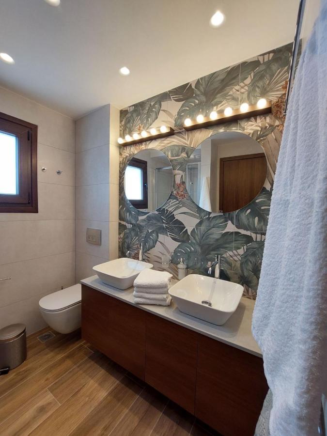 Villa Infinity