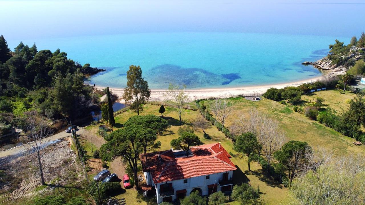 Hacienda Beachfront Villas, Spathies