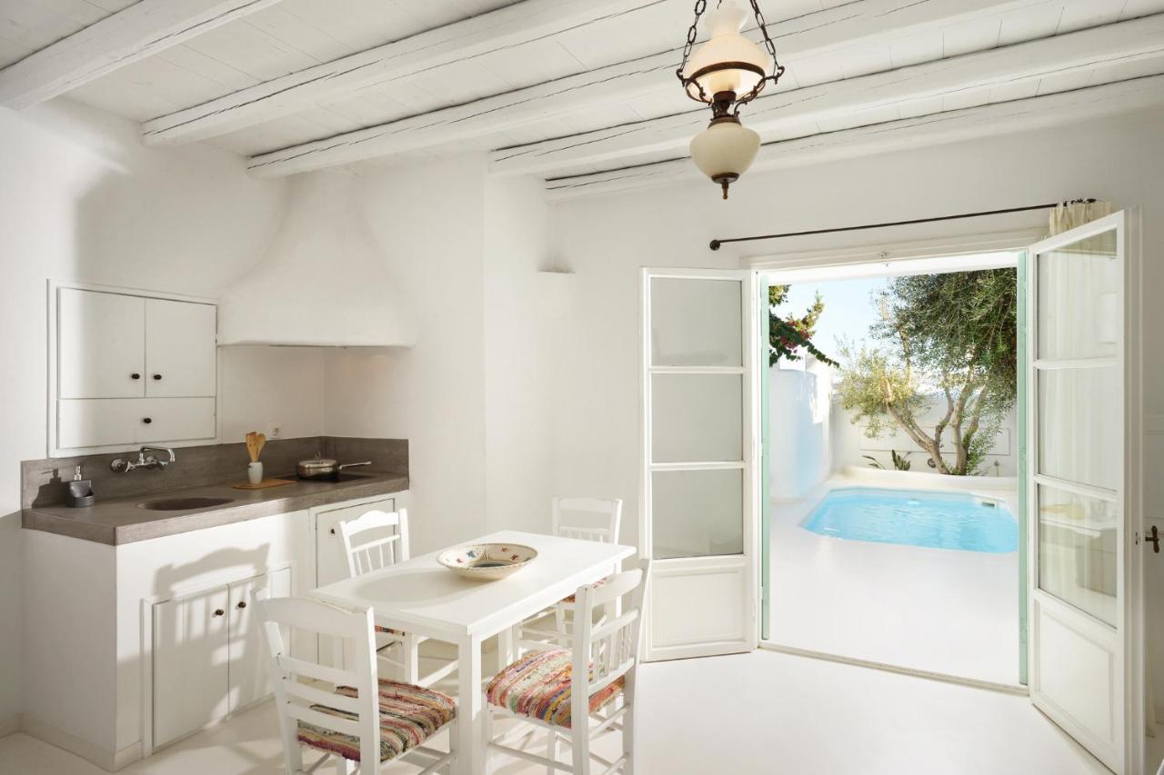 Thalassitra Private Pool *