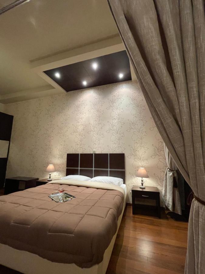 Bay View Apartment *