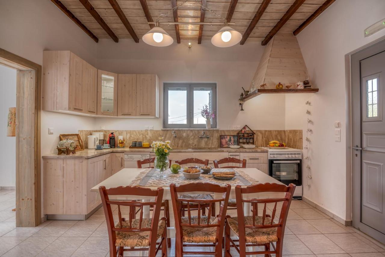 Holiday home Lahardi - Seaside House