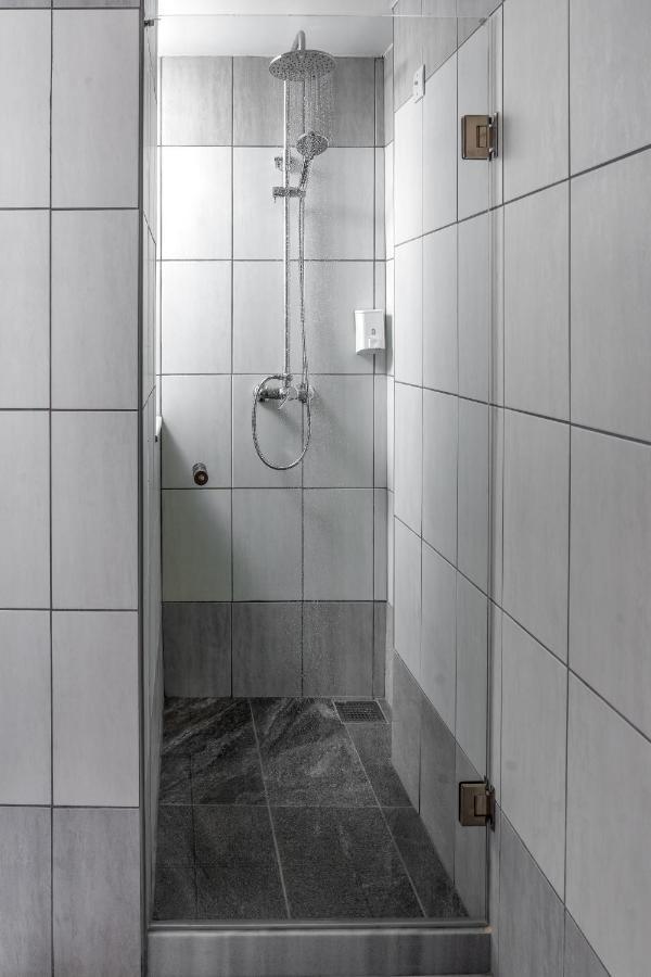 Emi Seaside Apartment