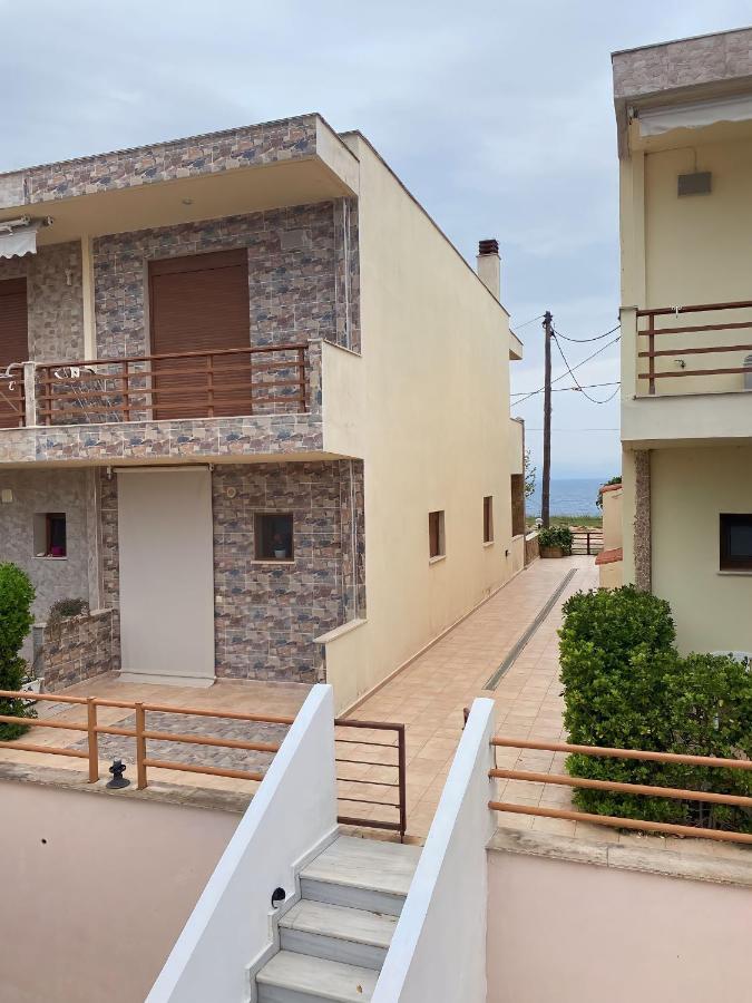 Varvakis Apartment Nea Fokea