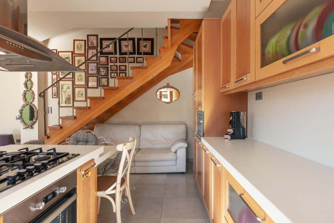 Family Ellis With Private Pool 200m To The Walking Distance To The Amenities