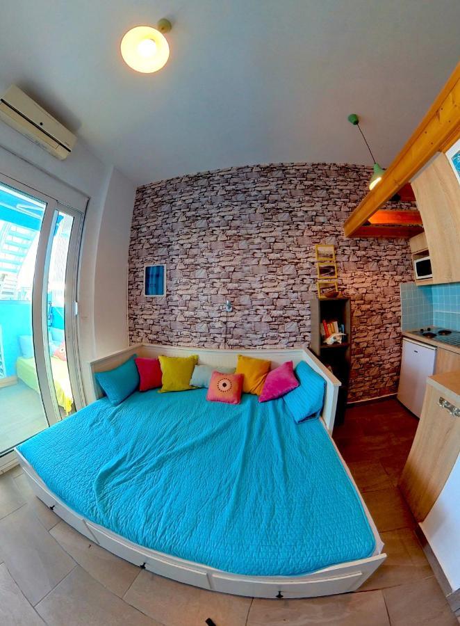 Apartment - Sleeps 2 & Private Ocean Terrace *