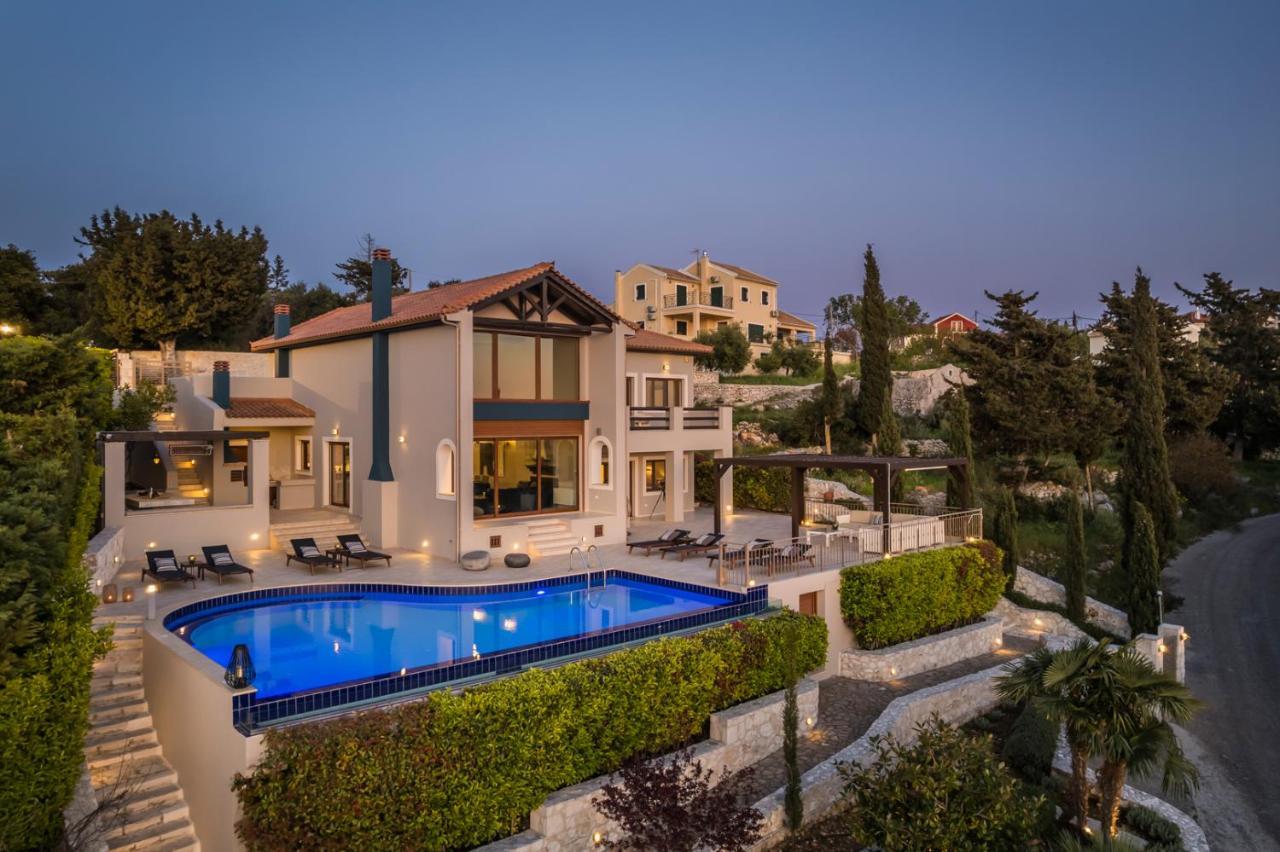Luxury Karmaniolos Kefalonia Villa