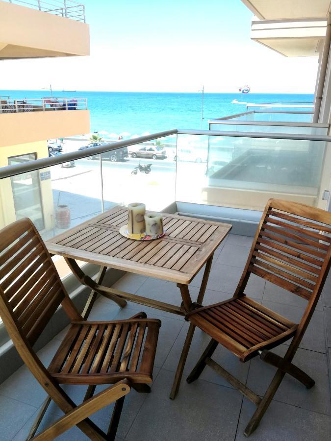 Apartment The Little Palace Next To The Sea
