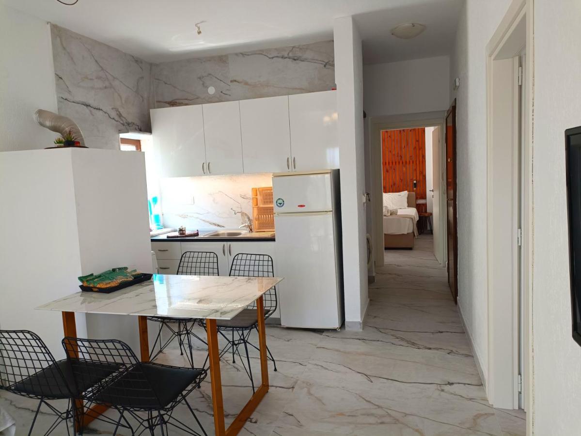 Salonikiou Apartment Akti Salonikiou